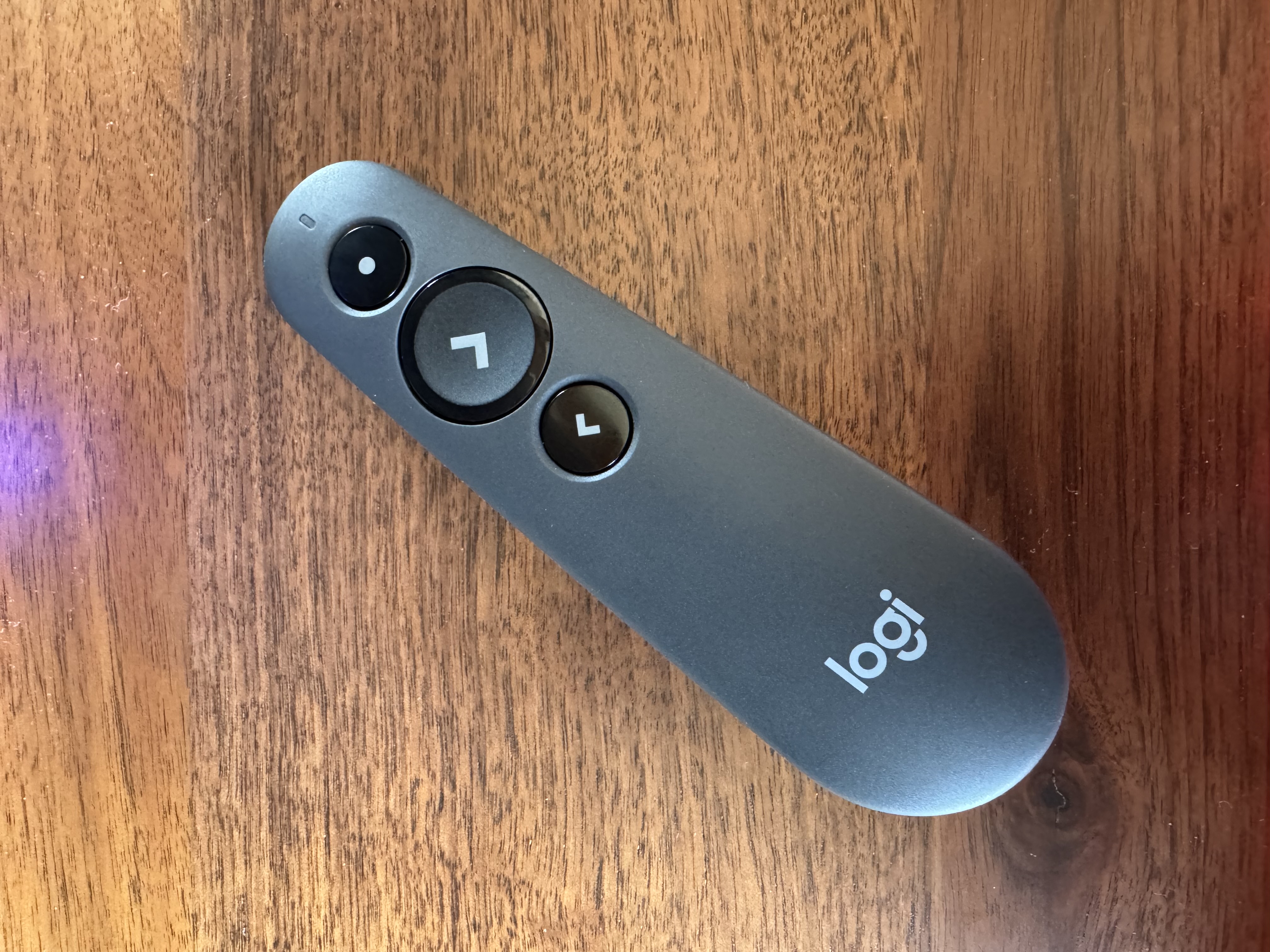 Logitech R500s Remote.jpeg